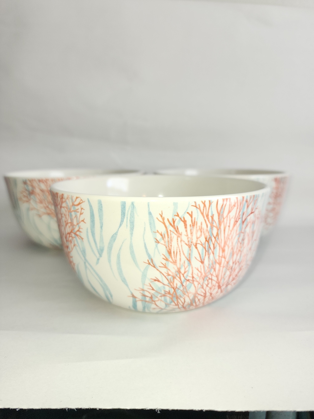 Cracker Barrel Susan Winget Coral Stoneware Bowls – Set of 3